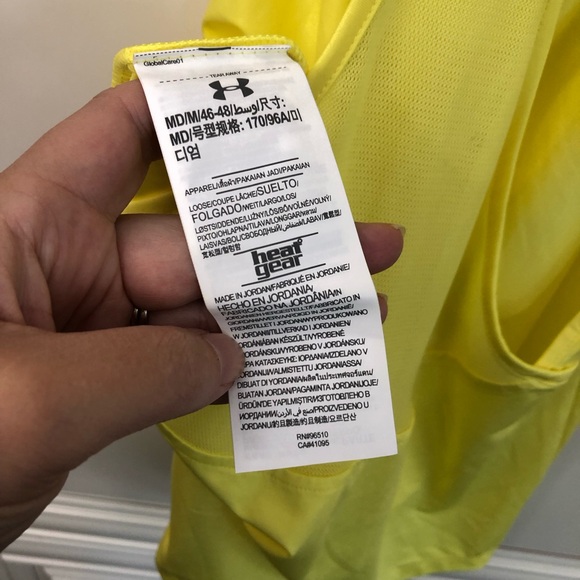 NWT Under Armour women’s lightweight tank top - Picture 10 of 11